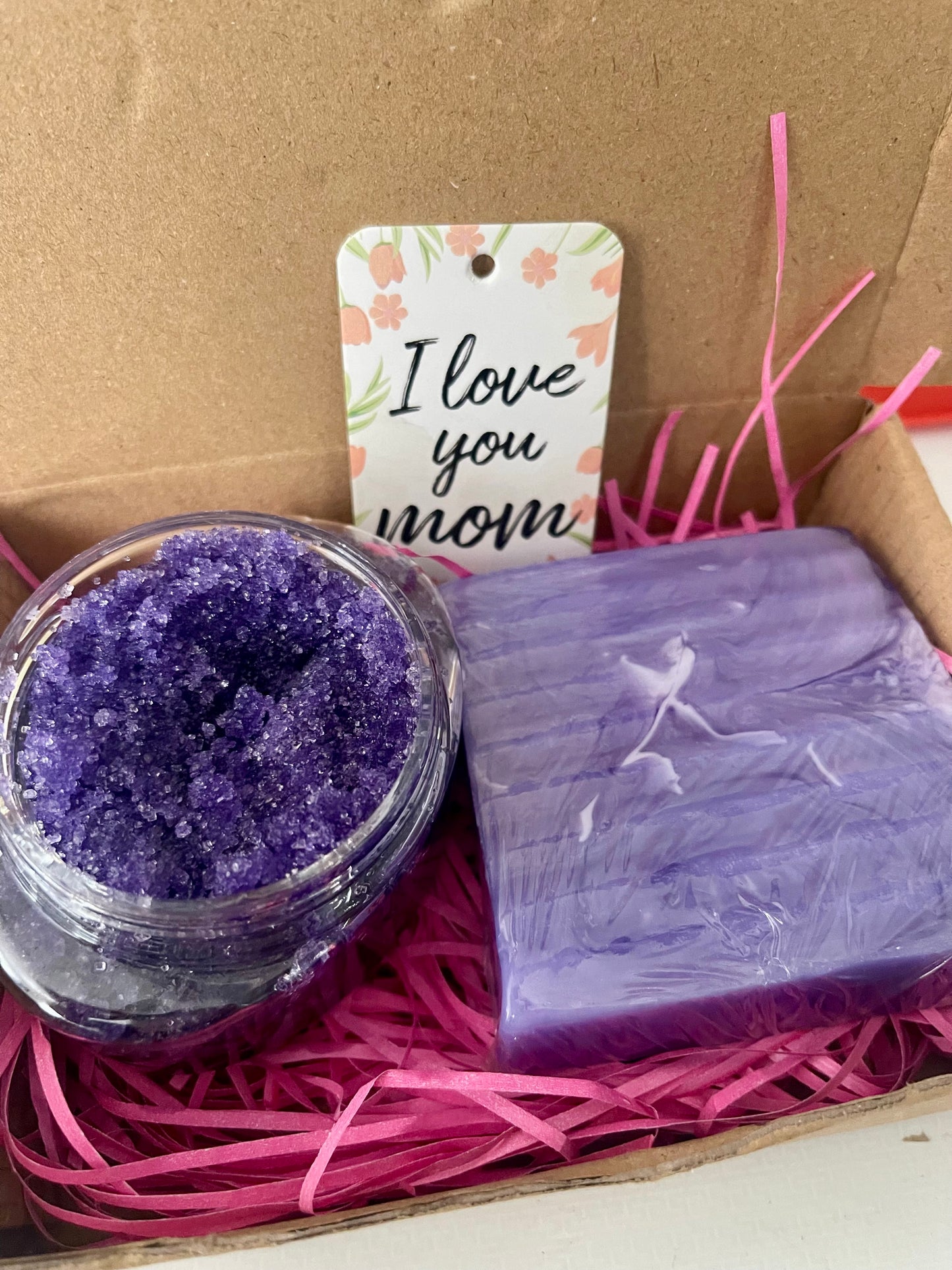 Kit de Cuidado “Paz para Mamá” – Lavanda & Amor