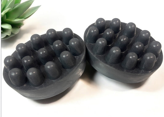 Jabón  Masajeador Detox – Carbón Activado, Lavanda & Melaleuca 🖤🌿