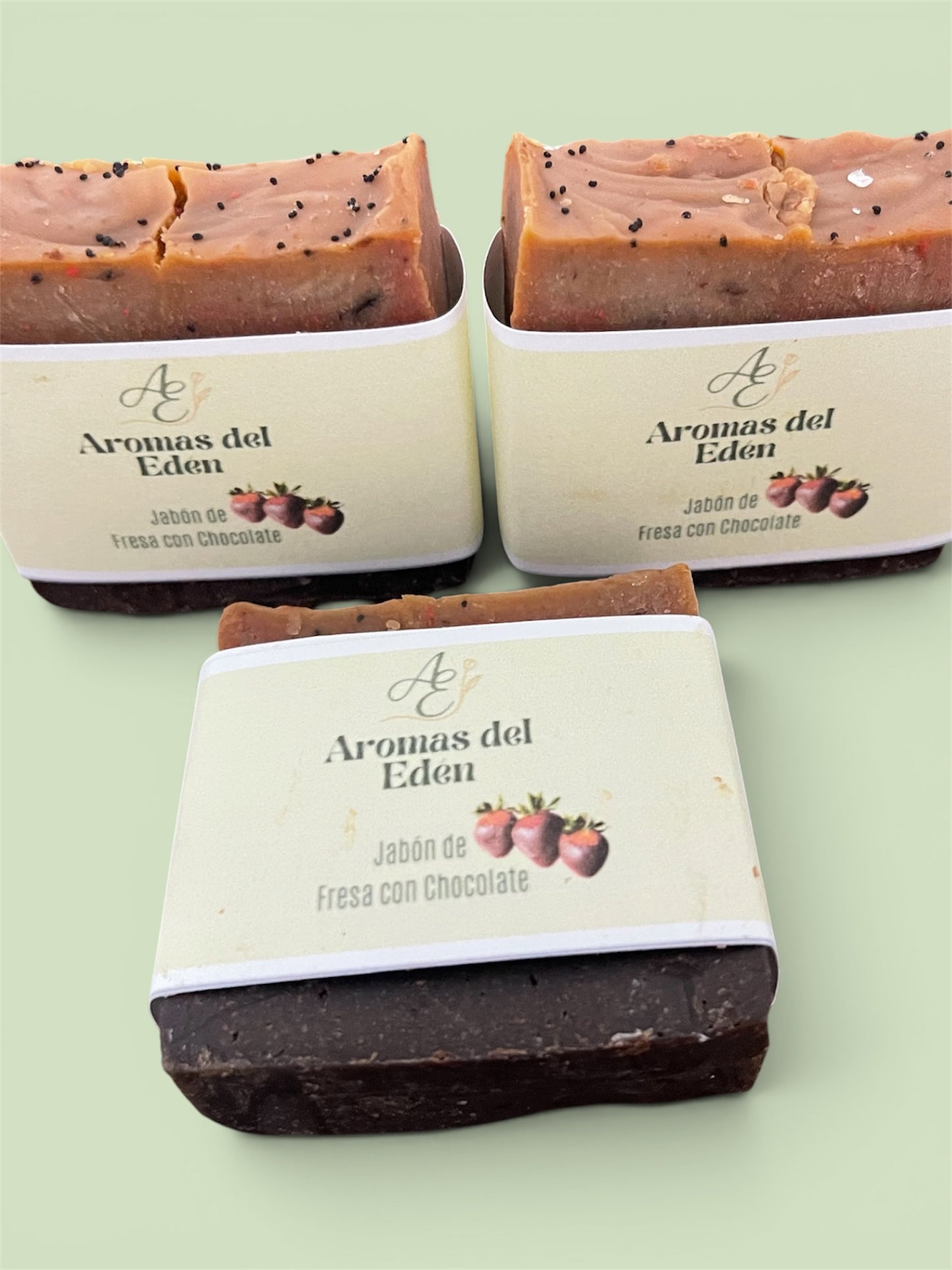 JABÓN ARTESANAL DE FRESAS CON CHOCOLATE