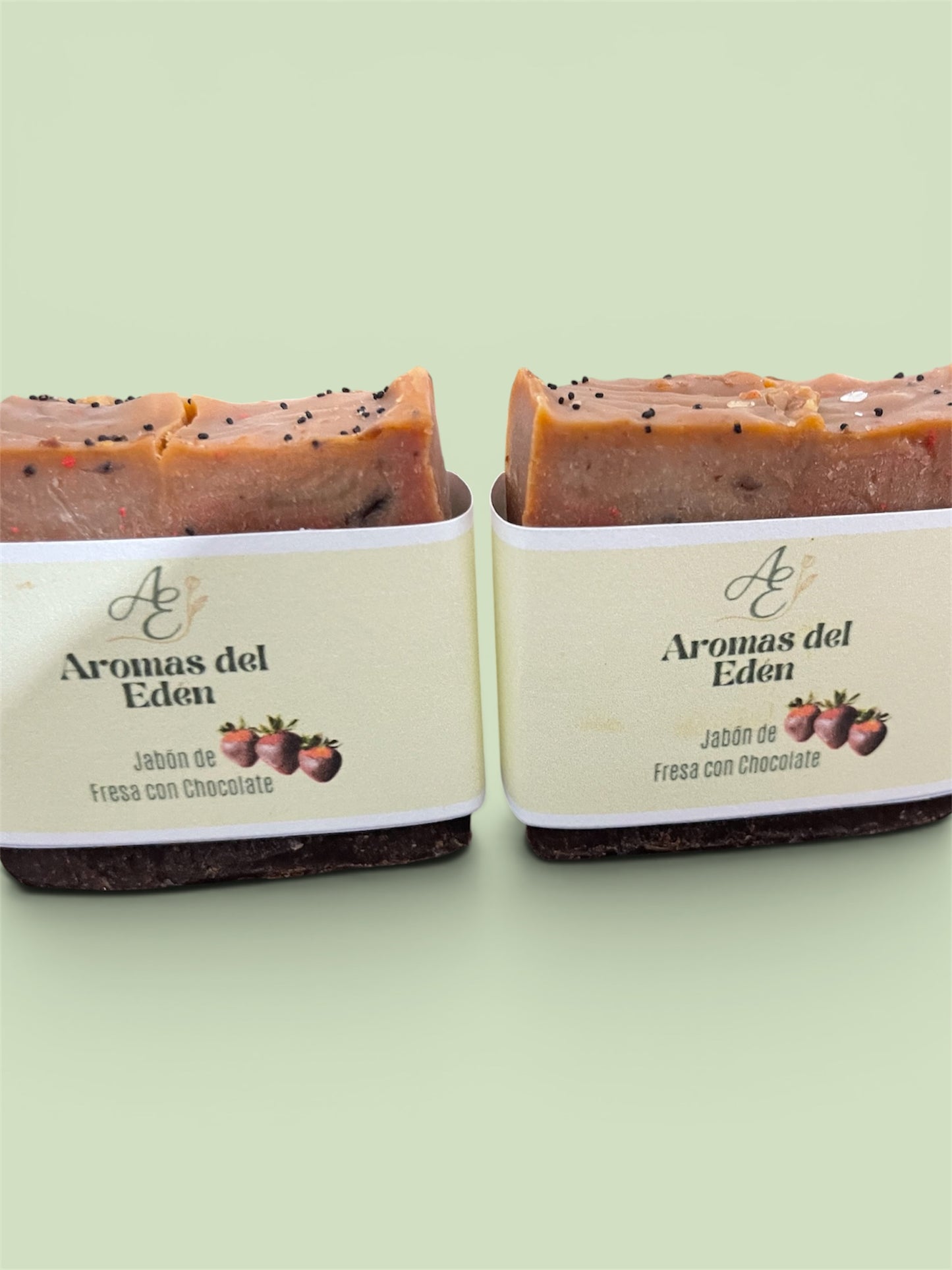 JABÓN ARTESANAL DE FRESAS CON CHOCOLATE